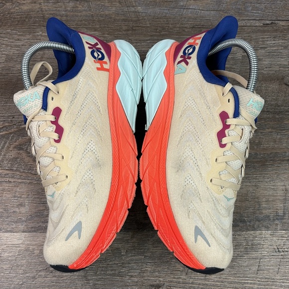 SOLD IN STORE Hoka ARAHI 6 Women’s Running Shoes Size 9.5B - Picture 6 of 10